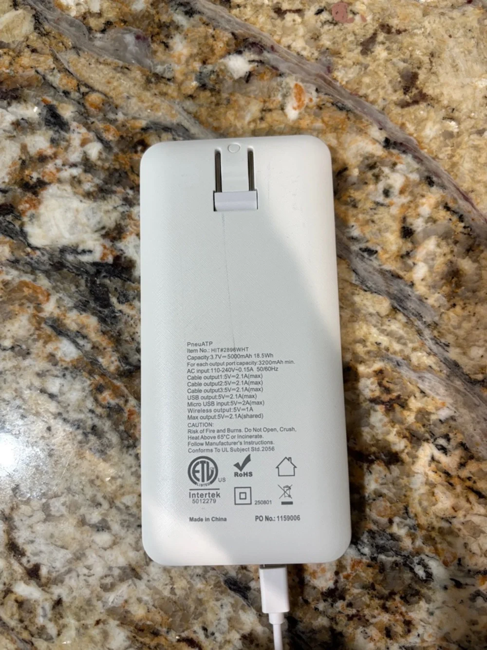 Apple iPhone MagSafe wireless power bank